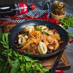 กะเพราเส้นเล็ก -ทะเล