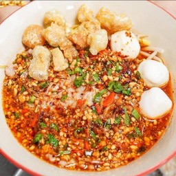 ก๋วยเตี๋ยวต้มยำกากหมู สูตรโบราณ