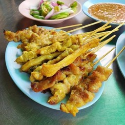 หมูสะเต๊ะ หมูสด 50 ไม้