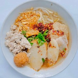 ก๋วยเตี๋ยวน้ำต้มยำ