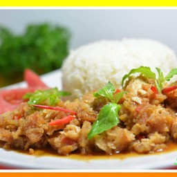 ข้าวกระเพราไก่กรอบ