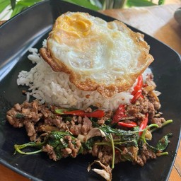 กะเพาเนื้อ