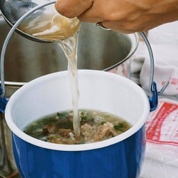 ข้าวต้มหมูสับเห็ดหอม