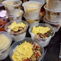 กระเพราไก่