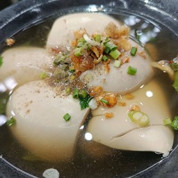 เจ๊หมวยเกาเหลาเลือดหมูเยาวราช( Number one market ) The glass bangna