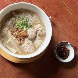 ก๊วยจั๊บญวณ พิเศษ