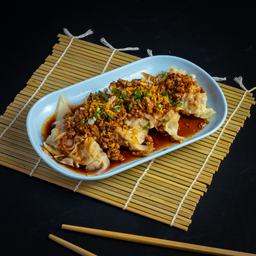 เกี๊ยวทรงเครื่อง