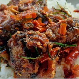 ผัดเผ็ดปลาดุก
