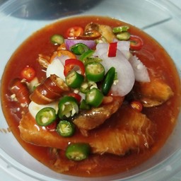 ข้าวไข่ขยี้+ ปลากระป๋อง