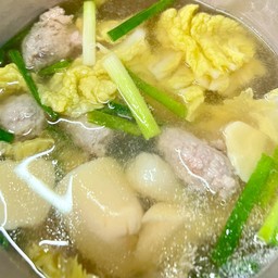 ต้มจืดเต้าหู้หมูสับผักกาดขาว