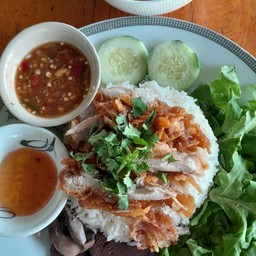 เจ๊หนึ่งส้มตำครกใหญ่-ข้าวมันไก่รสเด็ด