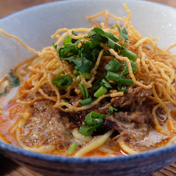 ข้าวซอยไก่ โซดา