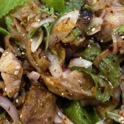 น้ำตกไก่ย่าง (กับข้าว)