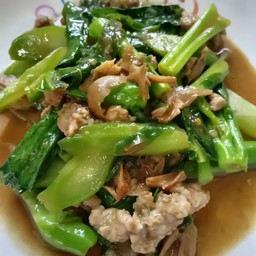 ข้าวคะน้าปลาเค็ม