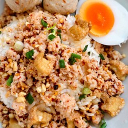 ข้าวแห้งหมูสับต้มยำ