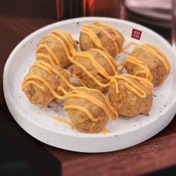 ลูกชิ้นกุ้งชีส