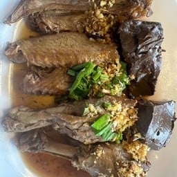 ก๋วยเตี๋ยวเป็ด & อาหารตามสั่ง ข้างโลตัสห้วยสะพาน