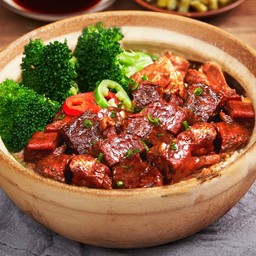 เนื้อตุ๋นเครื่องเทศ