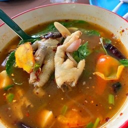 ต้มแช่บตีนไก่