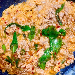 ข้าวห่อหมกไข่ข้นหมูสับ