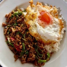 กะเพราแพง