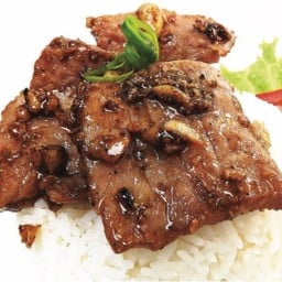 ข้าวไรซ์เบอรี่ เนื้อกระเทียม