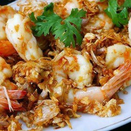 กุ้งทอดกระเทียมพริกไทย
