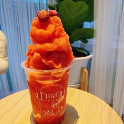 สตอเบอรี่ปั่น