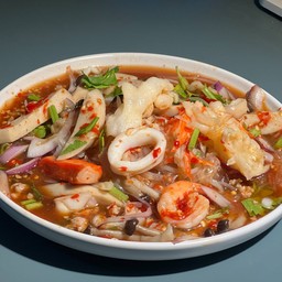 ยำเส้นรวมมิตร