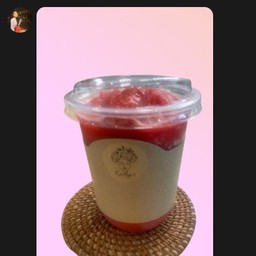 สตอเบอร์รี่ สมูทตี้