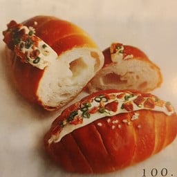 Shi-o-pan เบค่อนครีมชีส