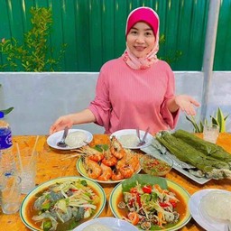 ยำตะวันนา แซ่บเว่อร์