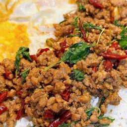 ข้าวราดกระเพรา