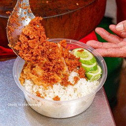 (ชามเล็ก) ข้าวหมูทอด (ราคาประหยัด)