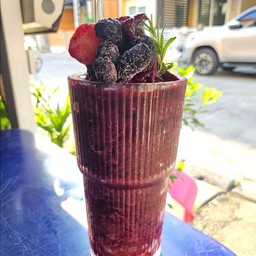 มัลเบอร์รี่สตรอเบอร์รี่ปั่น