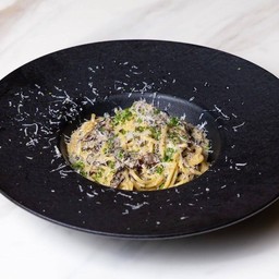 สปาเก็ตตี้ซอสทรัฟเฟิล