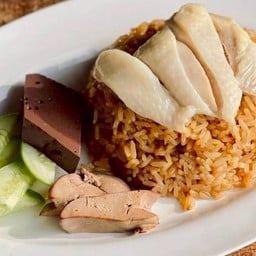 โกอ้วนข้าวมันไก่ กระบี่