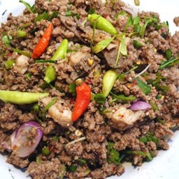 ก้อยเนื้อสุก