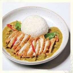 ข้าวไก่กรอบราดแกงเขียวหวาน