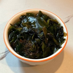 สาหร่ายวากาเมะ Wakame seaweed