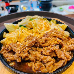 หมูย่างกระทะร้อน Pork Teppanyaki