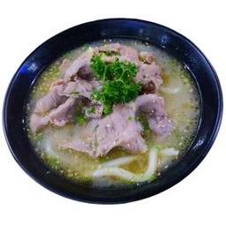 อุด้งซุปงา(คุโรบุตะ) Kurobuta Pork Udon