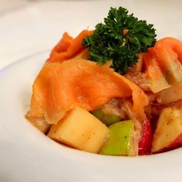 ยำผลไม้