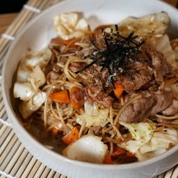 สปาเก็ตตี้ซอสยากิโซบะ