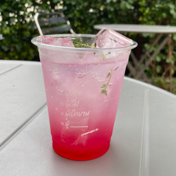 Strawberry soda