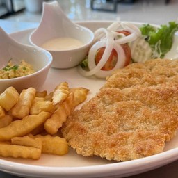 สนิสเซ่นหมู