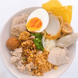 เกาเหลาต้มยำครบเครื่อง