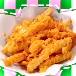 เฟรนซ์ฟรายส์เขย่าให้ราดชาดเยิ้มๆจุกๆ