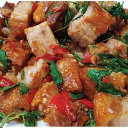 เมนูหลักกระเพราหมูกรอบ 80