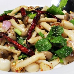 ลาบเห็ดรวม